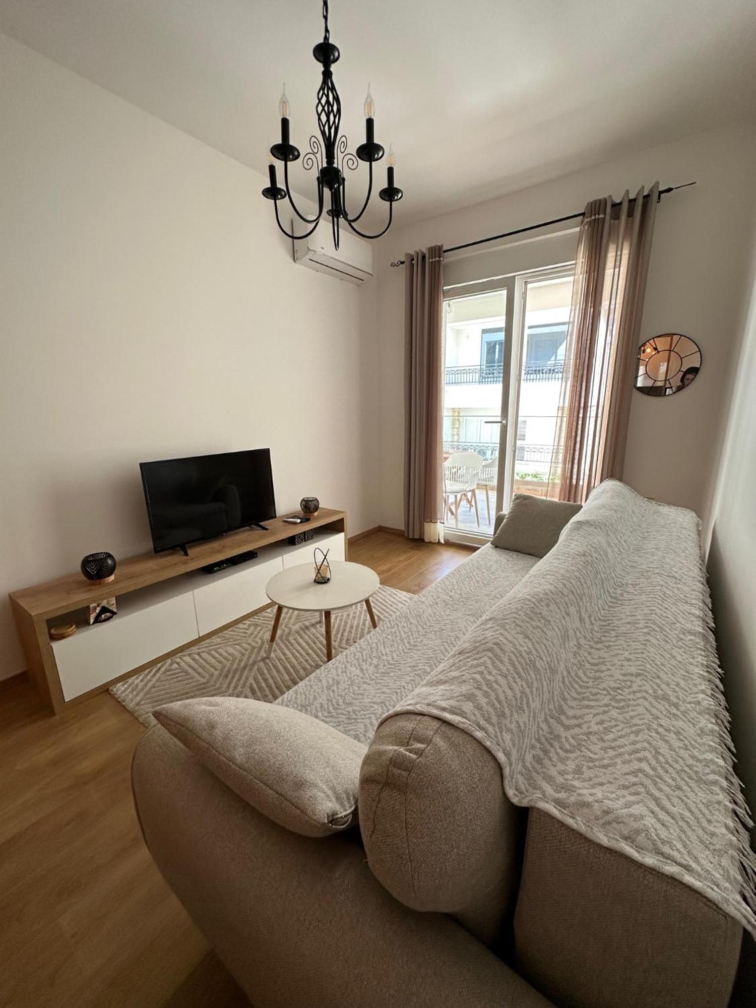 Apartment Diplomat