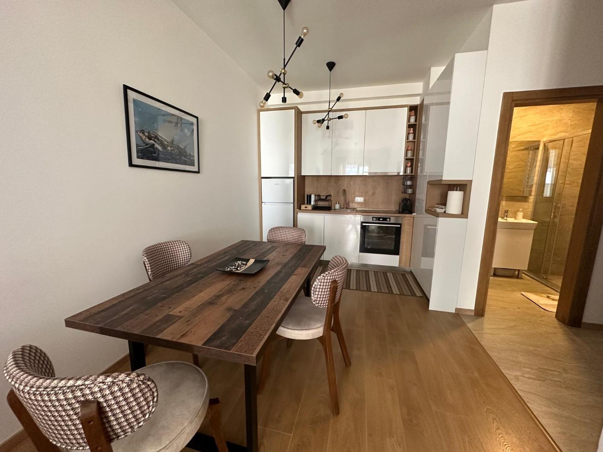 Apartment Diplomat